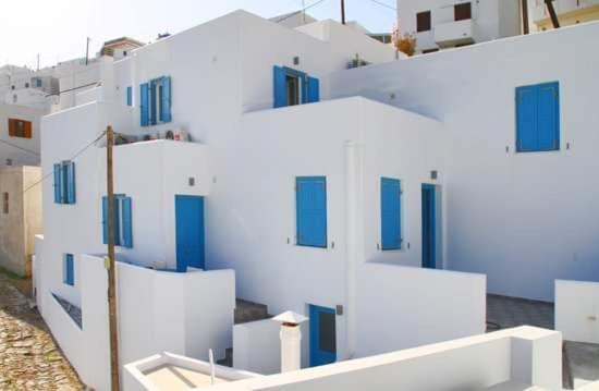 Anemoessa Studios Serifos Town